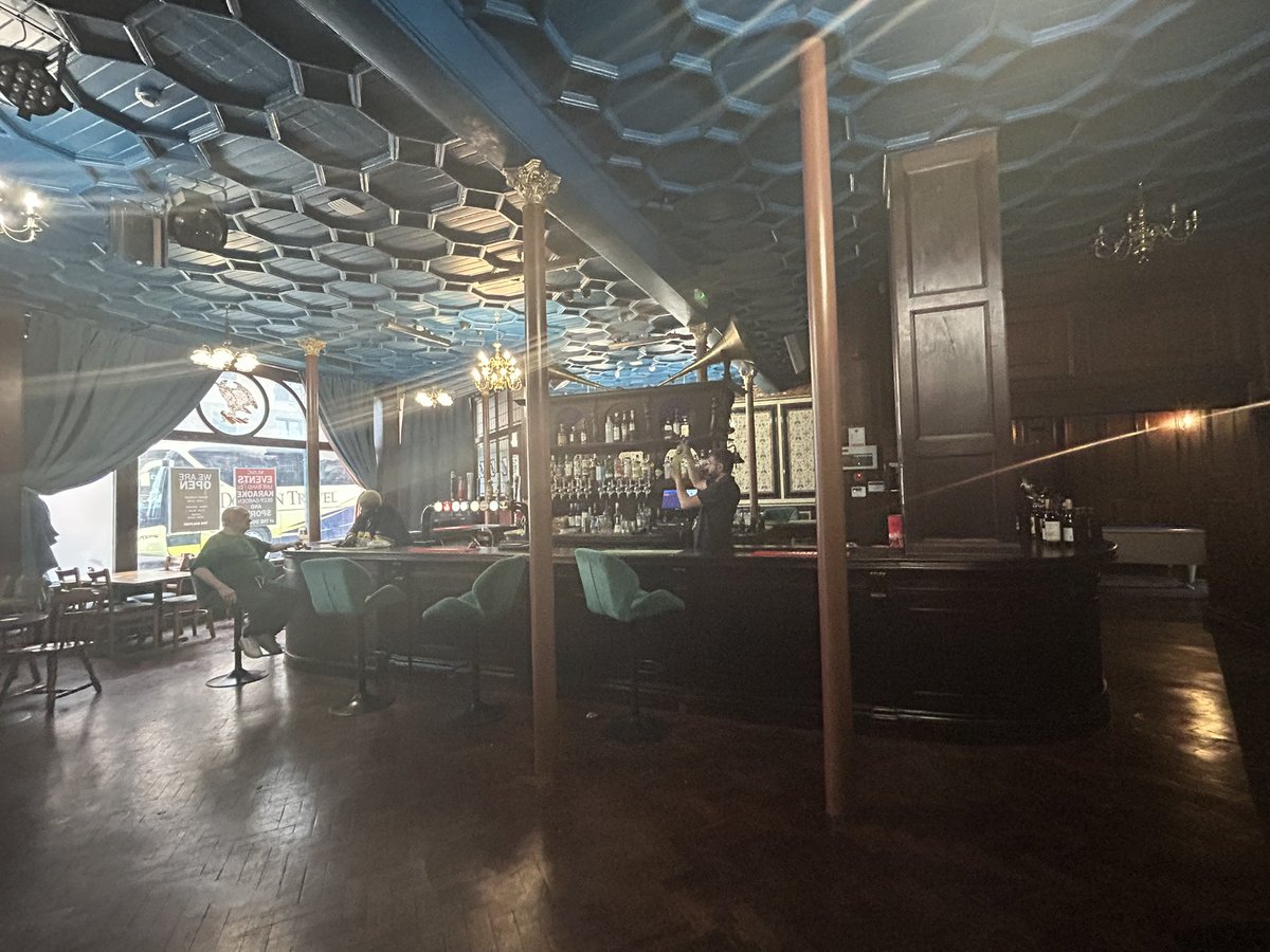 PubsSaving's tweet image. So excited to report The Dolphin 🐬 #pub Mare Street #hackney reopened last Friday.  This stunning Grade II listed pub has a beautiful interior with tiling dating from
1890s @wbsimpsonsons who are still around today! ❤️ Great welcome from friendly bar staff! #pubsreopening