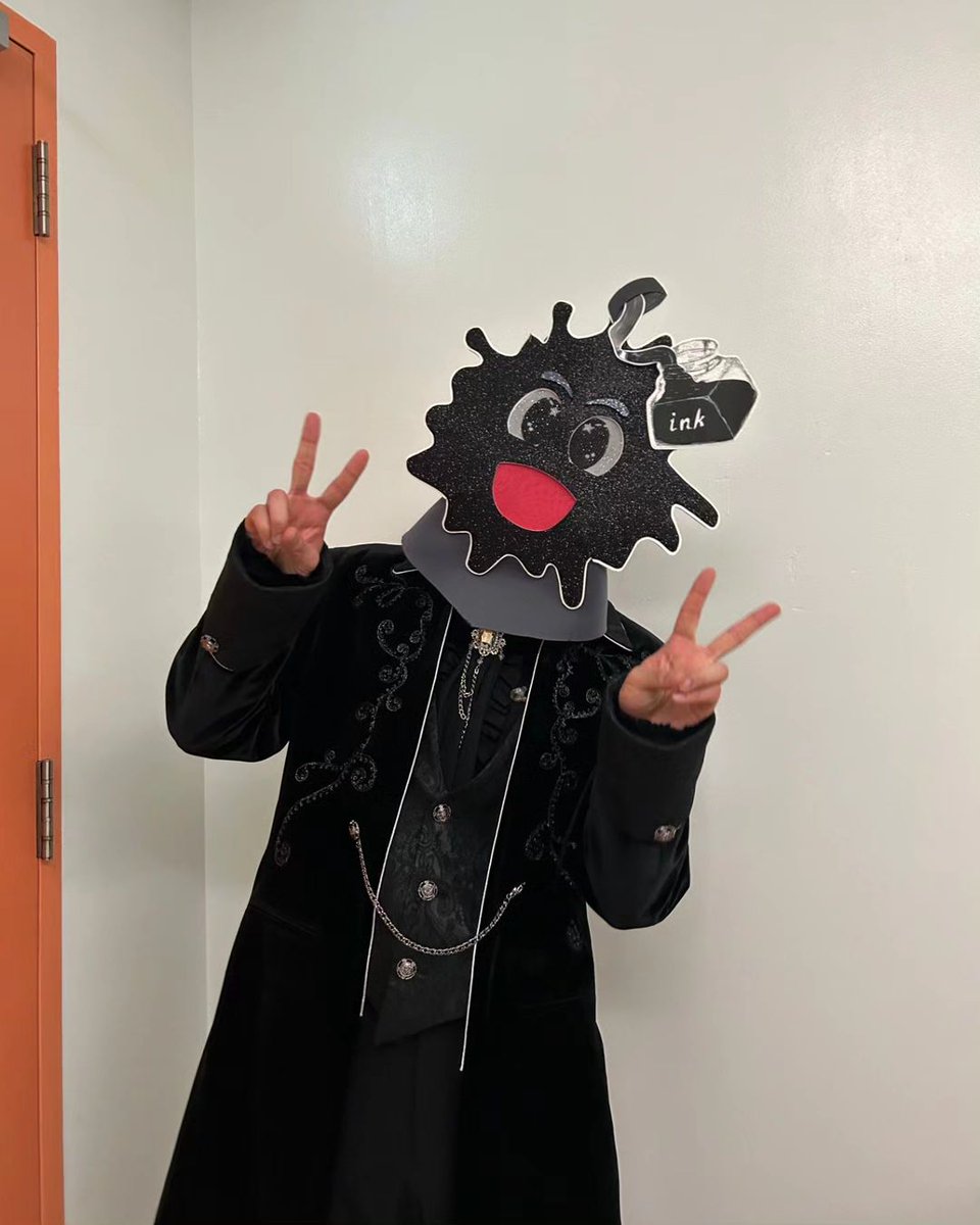 BrazilStay's tweet image. |📱|•INSTA• 18.06.23
Atualização do Instagram 🐶
[1/2]

"Quem é o Ink??? #KingOfMaskedSinger
#Seungstagram"

📎instagram.com/p/Ctomg22hFxm/…

#스트레이키즈 #StrayKids @Stray_Kids  #5_STAR #특 #S_Class

~ 🦕