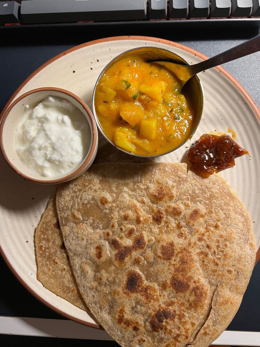 i absolutely love cooking indian food

@ranveerbrar ftw