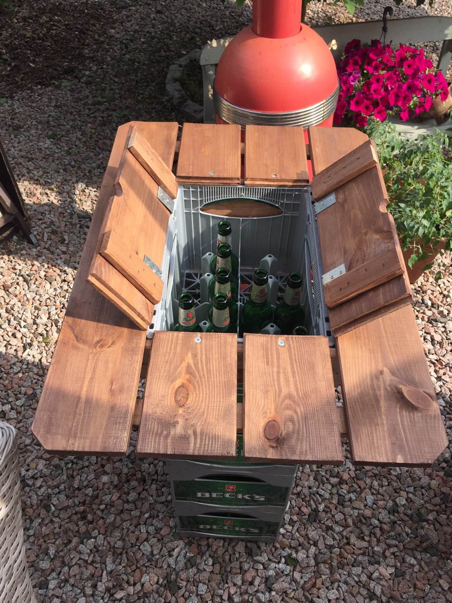 Der Gatte hat für seine Zieheltern mal fix was getischlert.