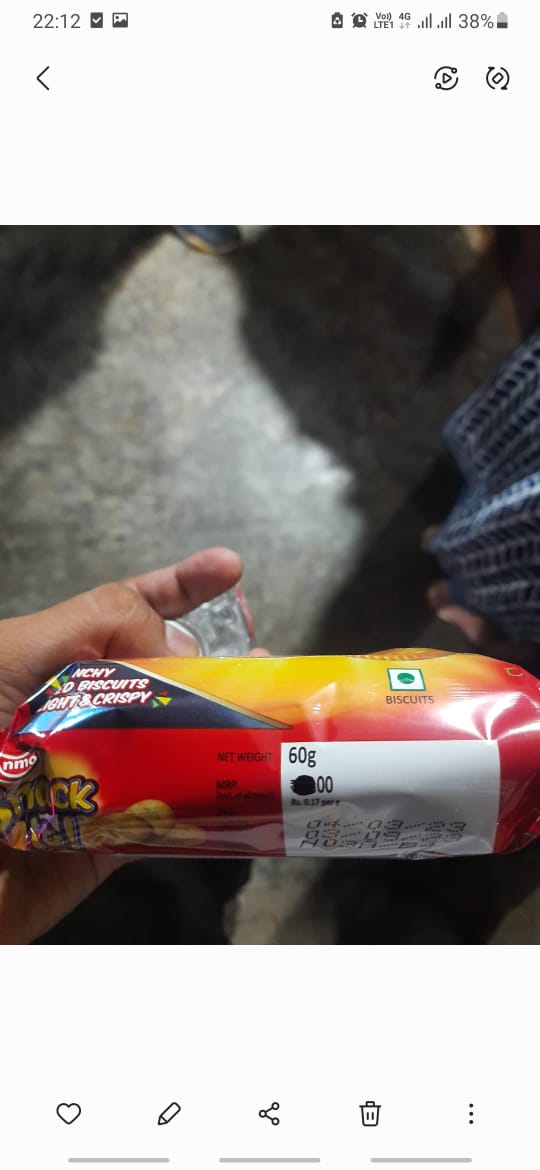 NikhilVarsur's tweet photo. It was in all the packets. All of them were blacked out and had prices higher than the MRP.
Location- maharaja hotel, Dooghera, Rajasthan 301020. @PiyushGoyal @jagograhakjago @PSKhachariyawas. Is this how mrp works in India, ministers?? https://t.co/1IEEH0hqyM