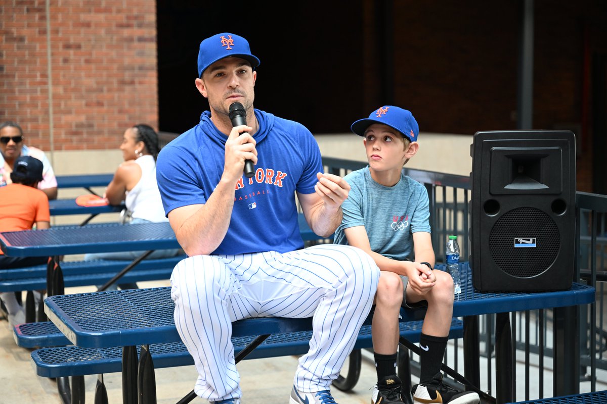 Amazin' Mets Foundation tweet media