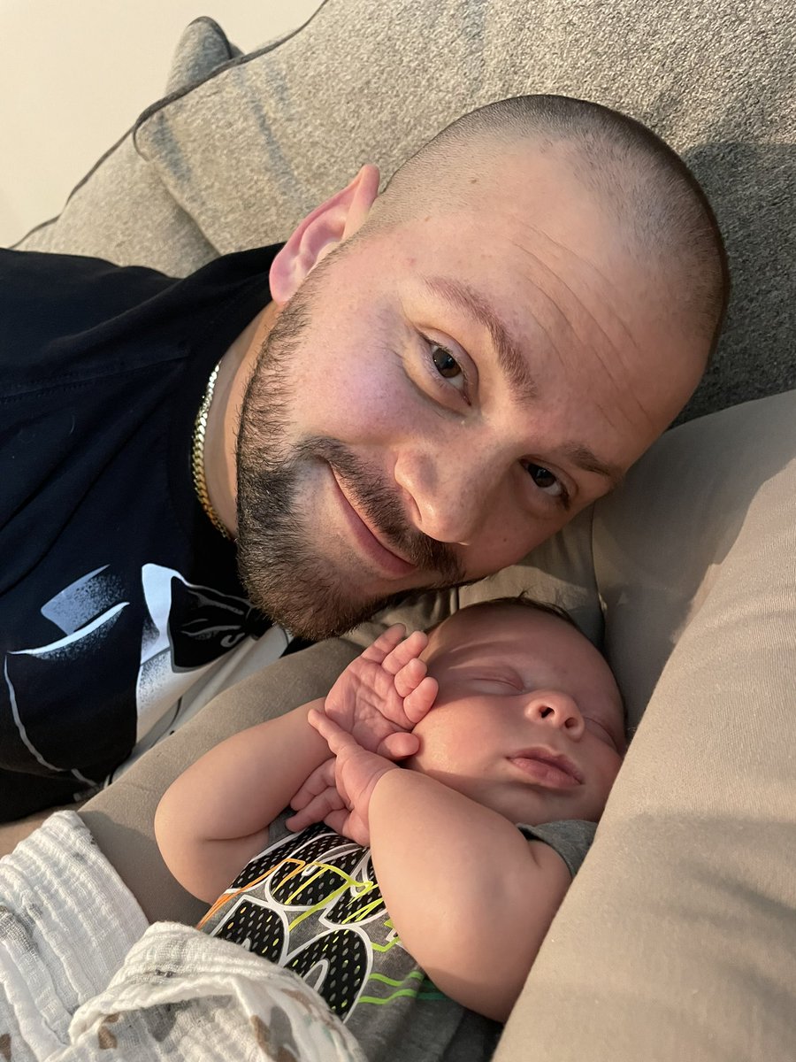 ajeff32's tweet photo. Happy First Father’s Day @Costanza22S   We love you!💙 https://t.co/4T7Q8MEwaF
