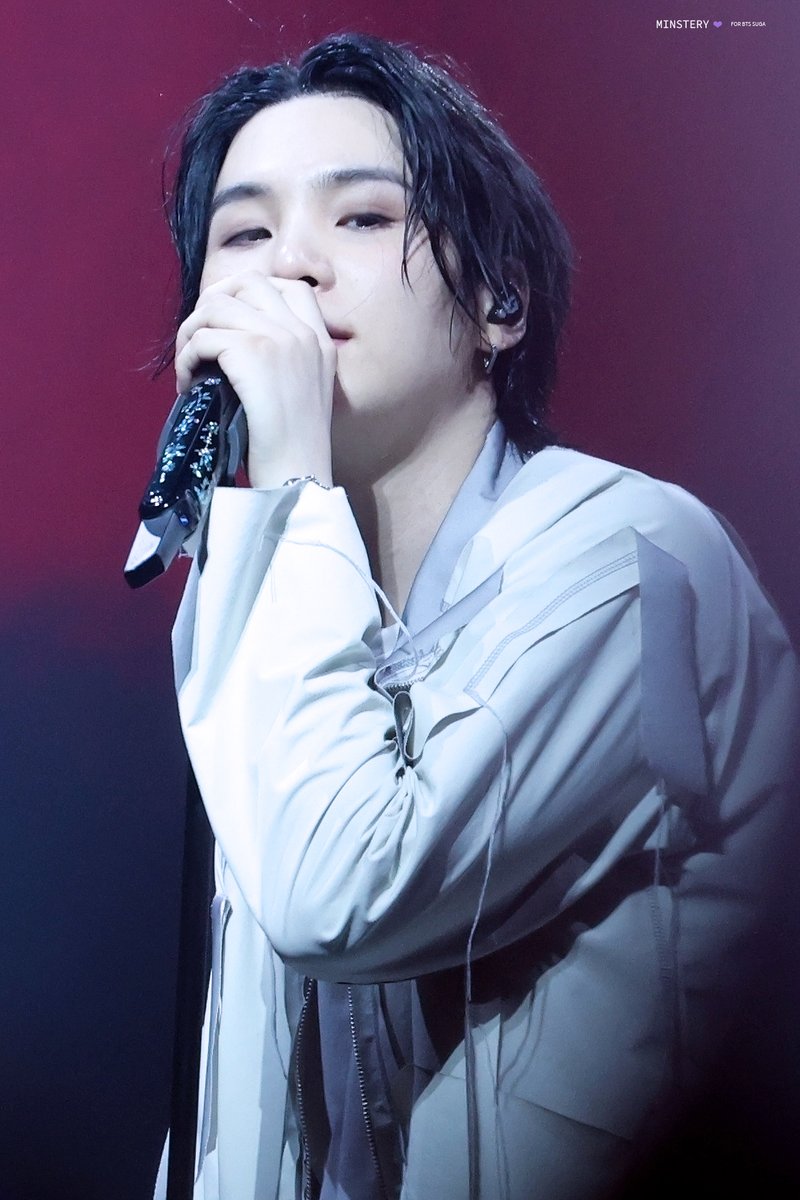 minstery_0309's tweet photo. 230618 AGUST D TOUR DDAY IN SINGAPORE DAY3  

마지막 해외투어 ㅠㅠ  
윤기야 수고 했어 ㅠㅠㅠㅠ

#SUGA #BTS #AgustD #슈가 #민윤기 https://t.co/wI7rA3bLPd