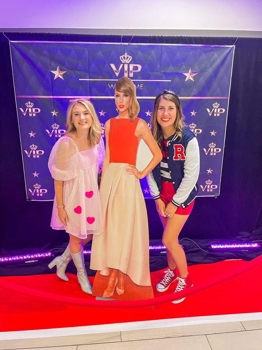 Courtney Dunlap tweet media