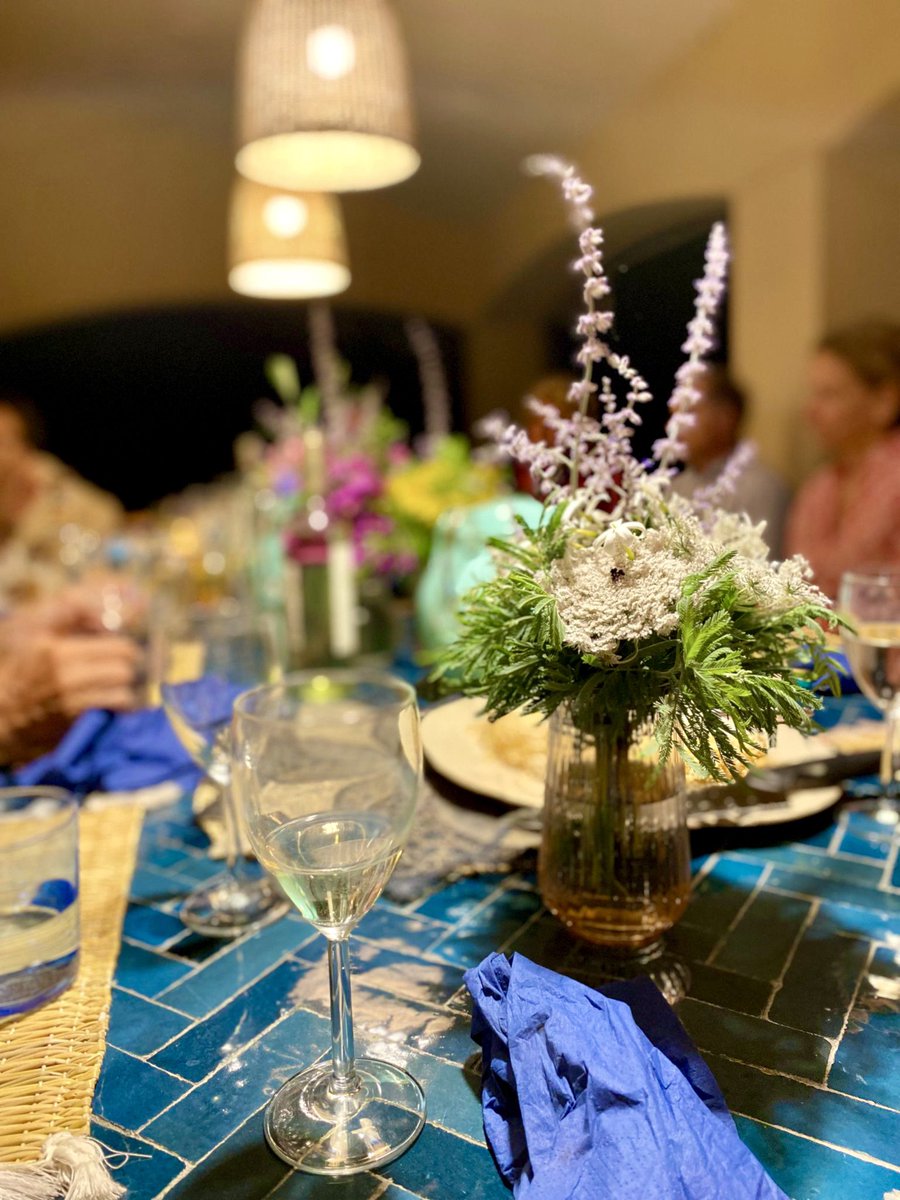 Come ripassino ieri i fiori sulla mia tavola erano a tema #PrideMonth 🌈