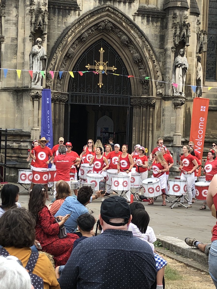 Great day with the whole community enjoying our Party on the Green ⁦<a href="/BristolCathedra/">Bristol Cathedral</a>⁩ today. Thanks to our friends ⁦<a href="/stgeorgesbris/">St George's Bristol</a>⁩ for curating the music.