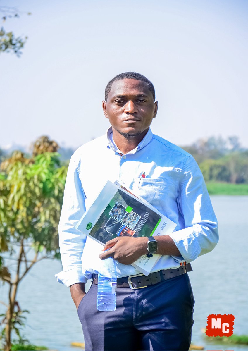 vallymuyomb's tweet photo. DRC Mining Week last Day. 

i was there representing Muyomb Consulting and getting some contacts from companies for marketing and prospection.

it was a pleasure to meet some persons and some friends.
 #consulting #marketing #mining #muyombconsulting https://t.co/4elzbh2zKI