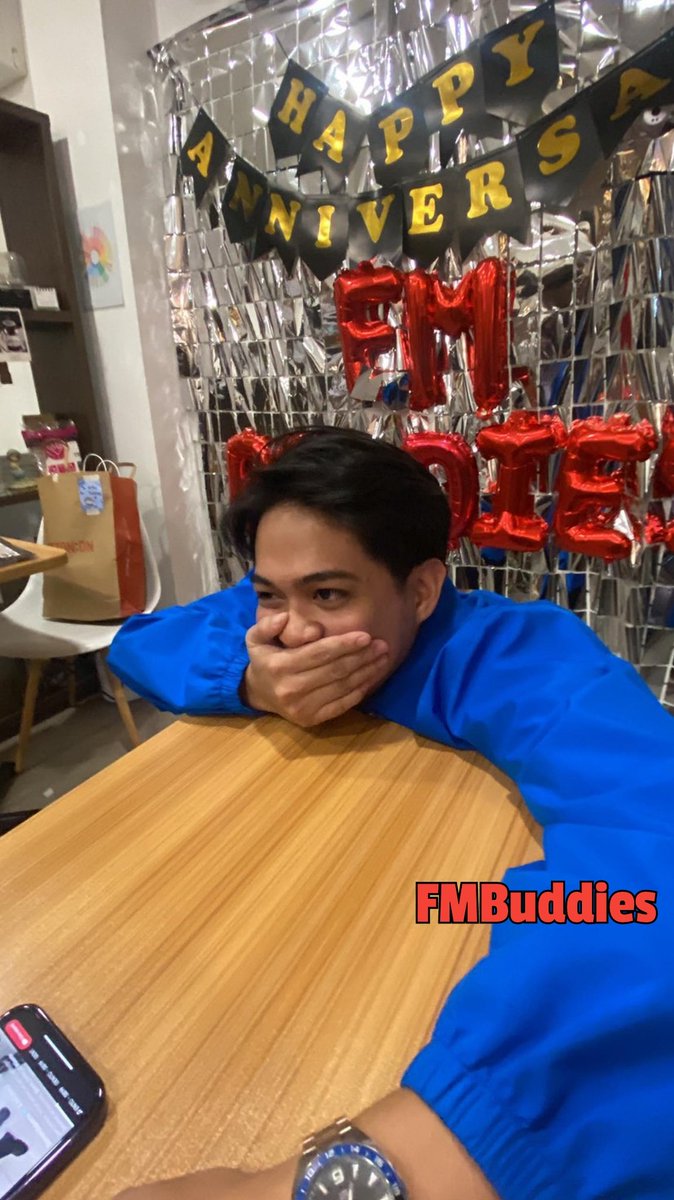 ItsFMBuddies's tweet photo. 4 Pic 1 Word 
@FM79th
#FMBUDDIESampungTaon https://t.co/WKX9zdY9zD