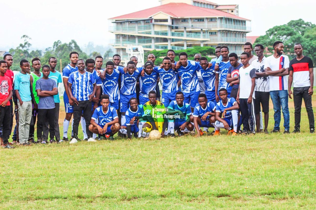 The great @MSAMMUST77  team

With the coach's instructions this team is slowly becoming the great team it should be.