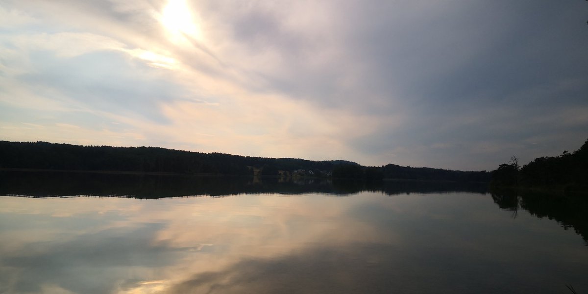 RAAstridBendiks's tweet photo. Abendstimmung #Osterseen @Starnbergersee https://t.co/aE8vUUFTuN