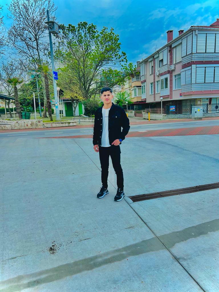 mrhaider_111's tweet image. Turkey 🇹🇷 #17yearsold #mrhaider_111