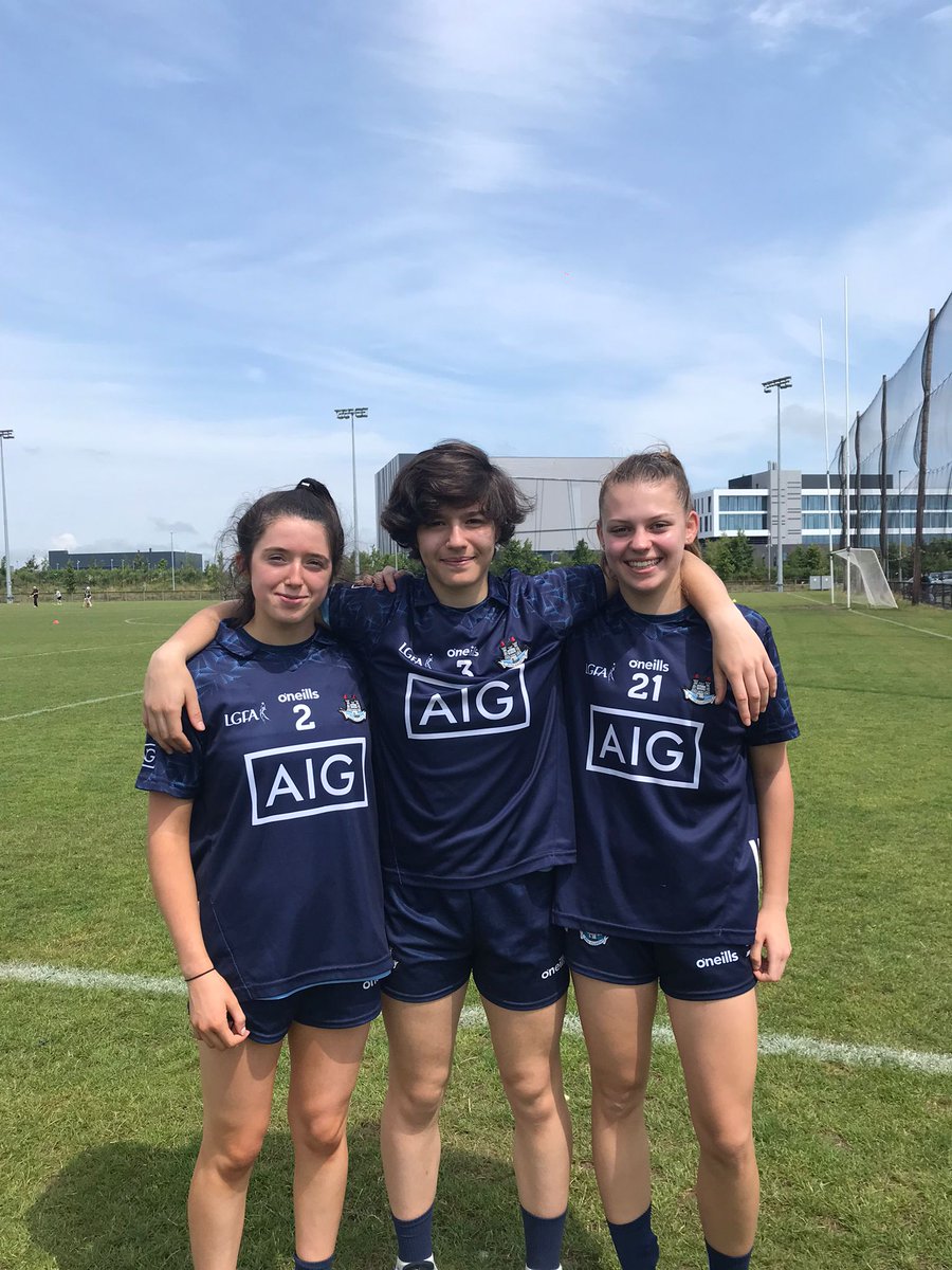 Well done to our <a href="/ScoilCLG/">Scoil Uí Chonaill GAA</a> girls, Ella, Catarina &amp; Andrea, who were in action for Dublin U16's in a challenge match v Dublin Minors this morning in TUD.
#clubproud #HappyFathersDay