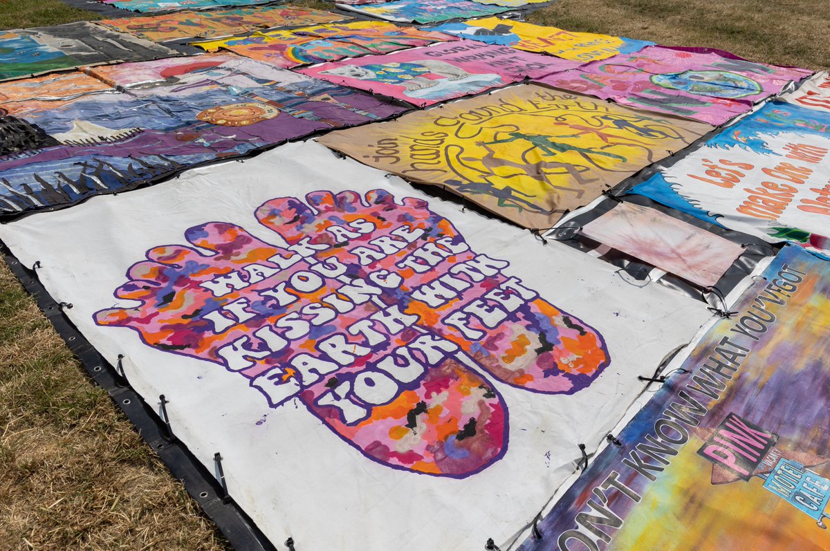 Glastonbury Festival tweet media