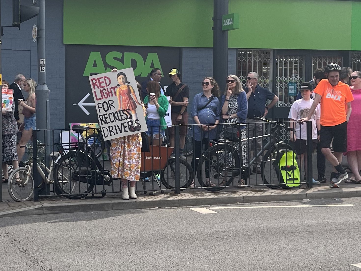 Asda sales cycle lights