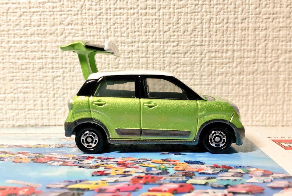 zamuseum's tweet photo. トミカ　No.46
ダイハツ　キャスト

#トミカ 
#今日のトミカ 
#tomica
#Daihatsu
#minicar 
#TAKARATOMY https://t.co/TeohDqptFe