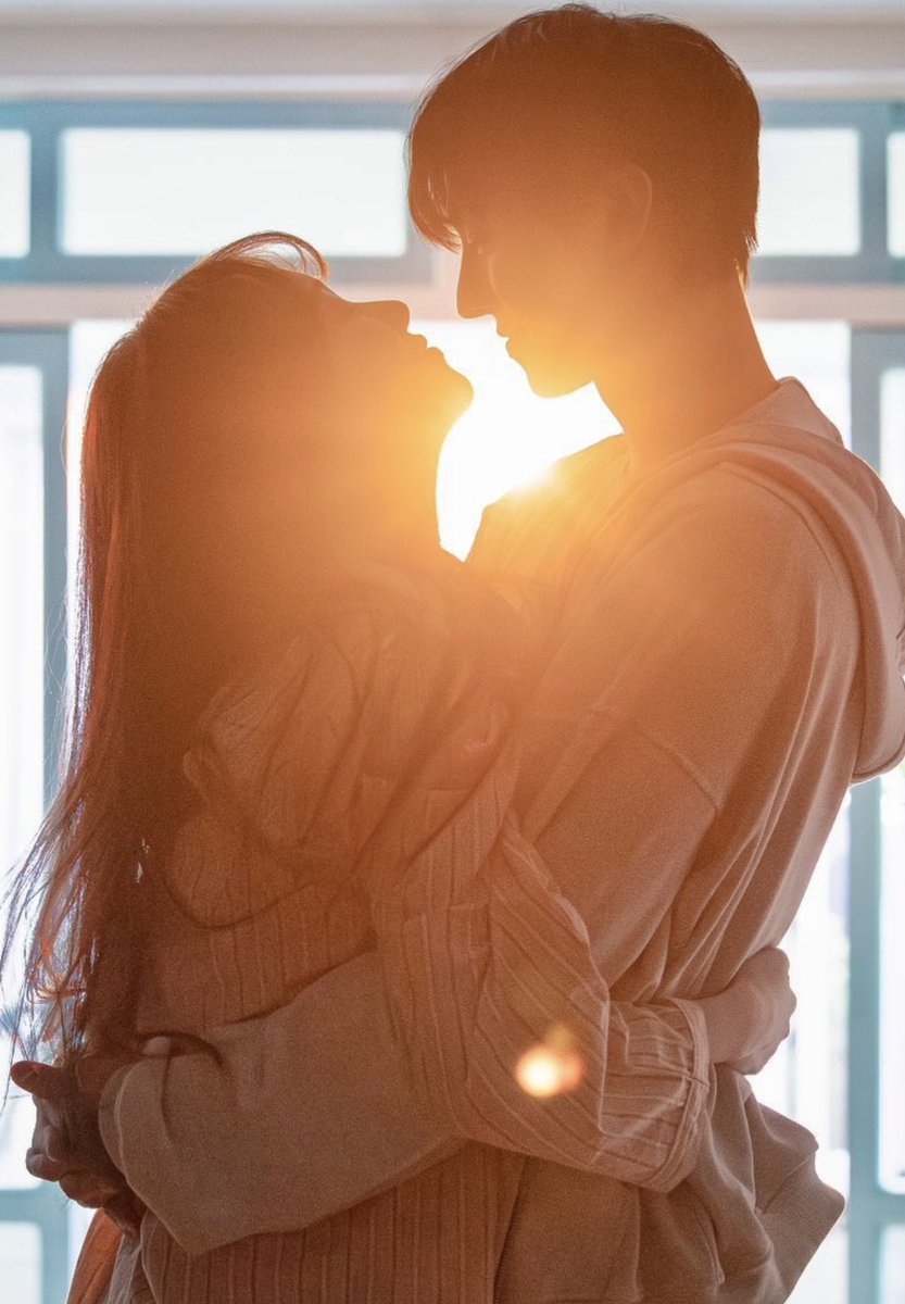 seowoojineunjae's tweet photo. Istg they are the most beautiful couple i have ever seen 🥹🤧

#낭닥3 #우진은재 #안효섭 #이성경 #AhnLee
#Ahnhyoseop #Leesungkyung #DrRomantic3 https://t.co/PbyS72yvfz