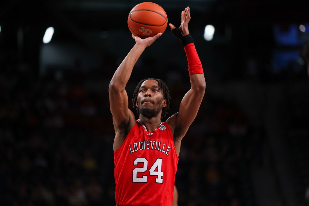 tarheelblog's tweet photo. Jae’Lyn Withers may be one of the most intriguing pick-ups from the transfer portal for #UNC this season. Let’s discuss what he brings to the table: https://t.co/nQ2L6Vbpar https://t.co/zTODZ2vogf