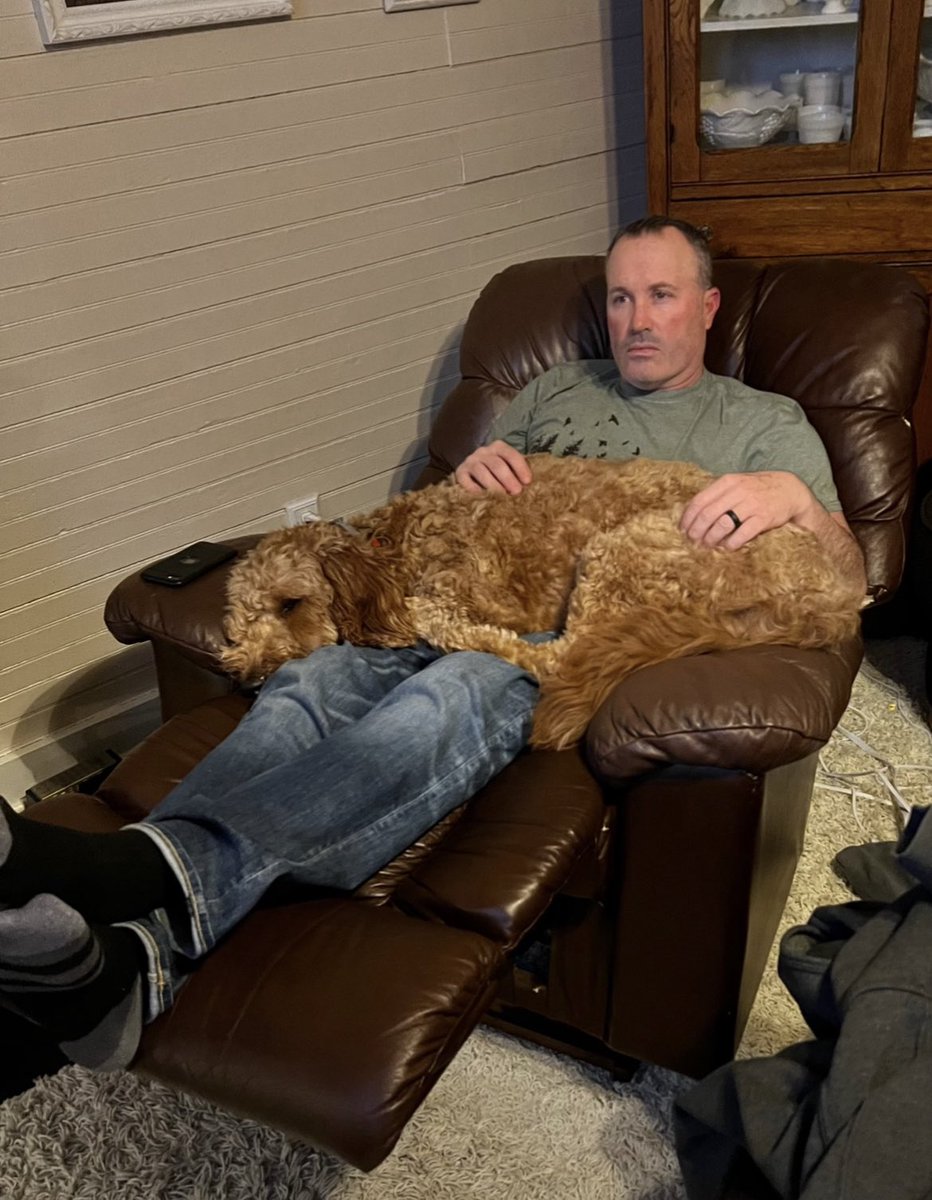 NaddyRayne's tweet photo. Happy Father’s Day and late birthday to the best daddy out there! We are all 4 so grateful to have such a hard working, loving, and hilarious dad! We love you so much and hope you have the best day ever🤍  @ralph_sauceman https://t.co/YyE34XLZna
