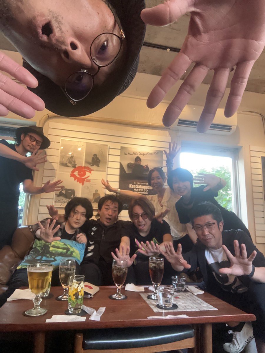 Py91W4d's tweet photo. 最高だよー♪
サカグチケン隠れ家
大爆笑😆
#サカグチケン
#KenSakaguchi
#サカグチケンファクトリー
#SakaguchiKenFactory
#ロックをデザインする男
#ギャラリーバッカスブン https://t.co/EqGZF3hLRC