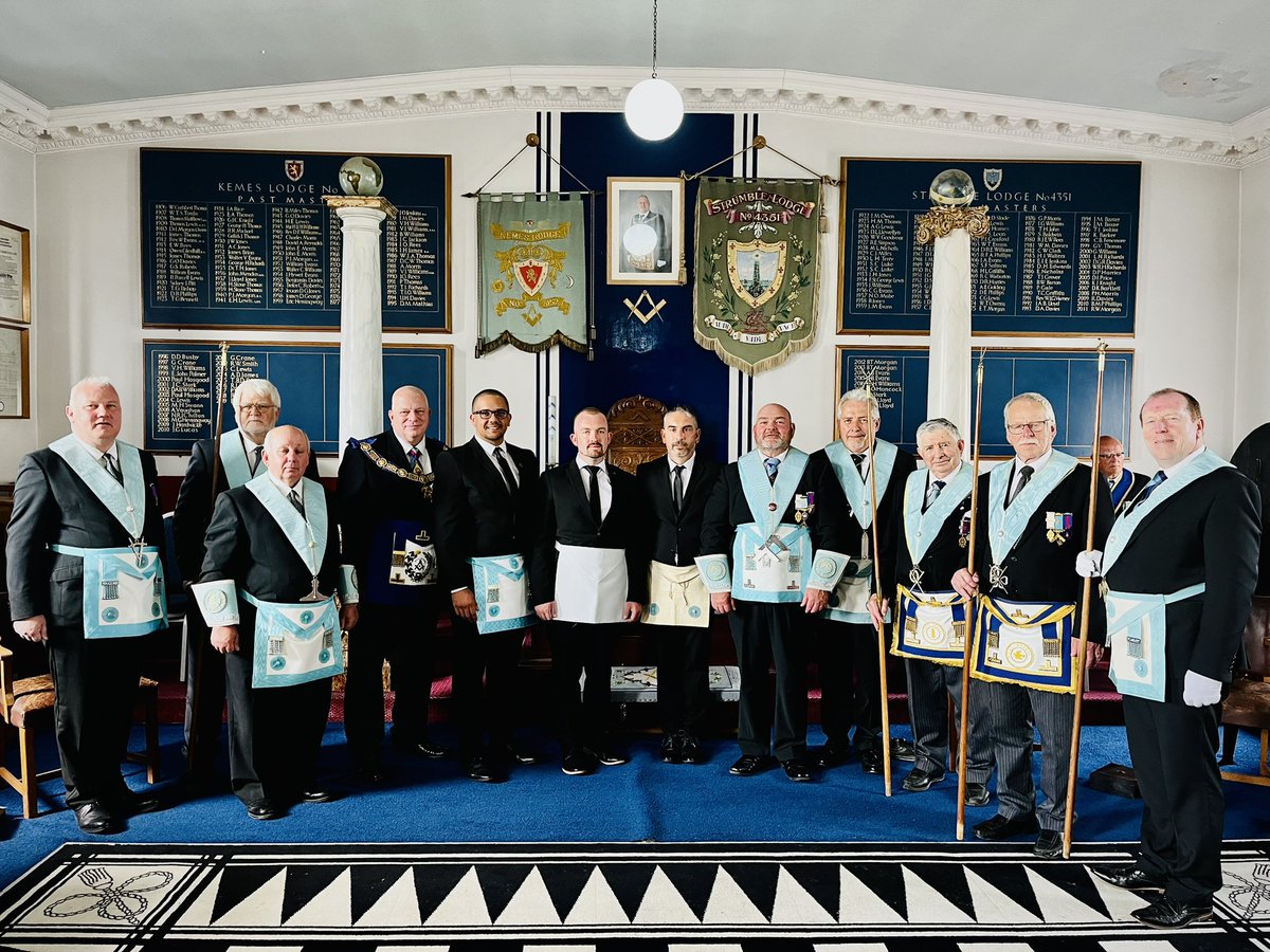 Well #StrumbleSuperSaturday didn’t disappoint! What a day we had. 3 ceremonies: 3rd, 2nd, 1st. Called Off twice, many visitors inc <a href="/TeifiLodge/">Teifi Lodge 4648</a> &amp; our PGM <a href="/JamesRossAJR/">PGM West Wales MEGS</a> great FB completed with a silent &amp; seated Tyler’s Toast. #freemasons <a href="/WestWalesMason/">West Wales Mason</a>