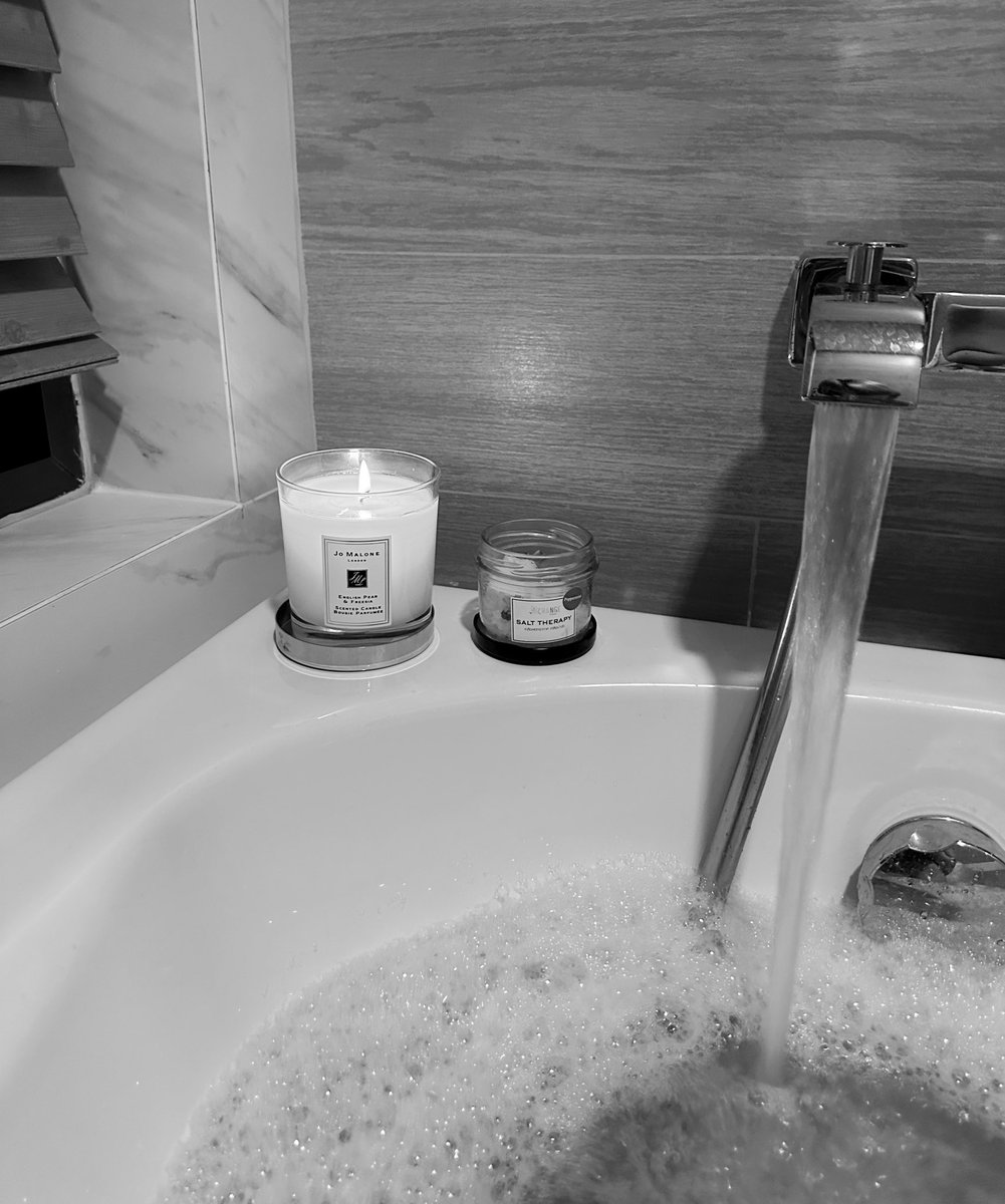 -yourname (@phuphxa) on Twitter photo 