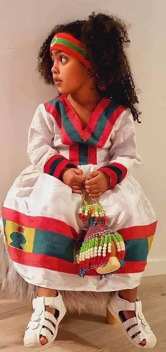 IamMzilikazi's tweet photo. HARAMBEE: Pulling together with PRIDE #CelebrateAfrika 21 https://t.co/LYhBLJaHOg