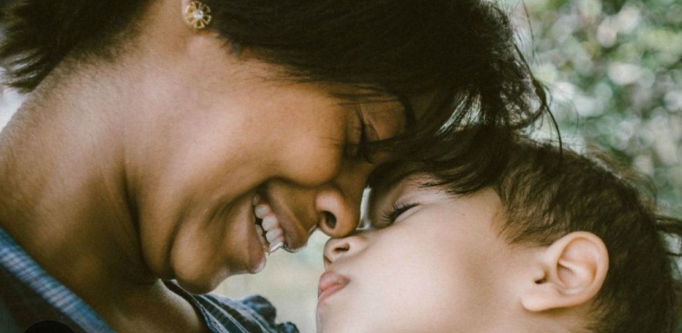 OngSuderana's tweet photo. (1) En Ce Jr Spécial des pères, nous Souhaitons Bonne fête à ces femmes qui jouent le rôle des pères et Mères.
7 tâche n'est du tout pas facile. Soyez fières de c que la nature vs inflige. #femmes #fetedesperes #fillemere #femmemere #femmepere #Unicefbenin
Image d'illustration https://t.co/AjvooGVjjf