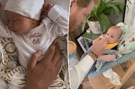 jozzzaphen's tweet photo. #PrinceHarry #FatherAndChildrens #ArchieHarrison #LilibetDiana #TheSussexesOffsprings #HarryandMeghan #HappyFatherDay_PrinceHarry 🥳🙏🏽🫂👦👧🤴👸🏻 https://t.co/pTQzUvQZtv