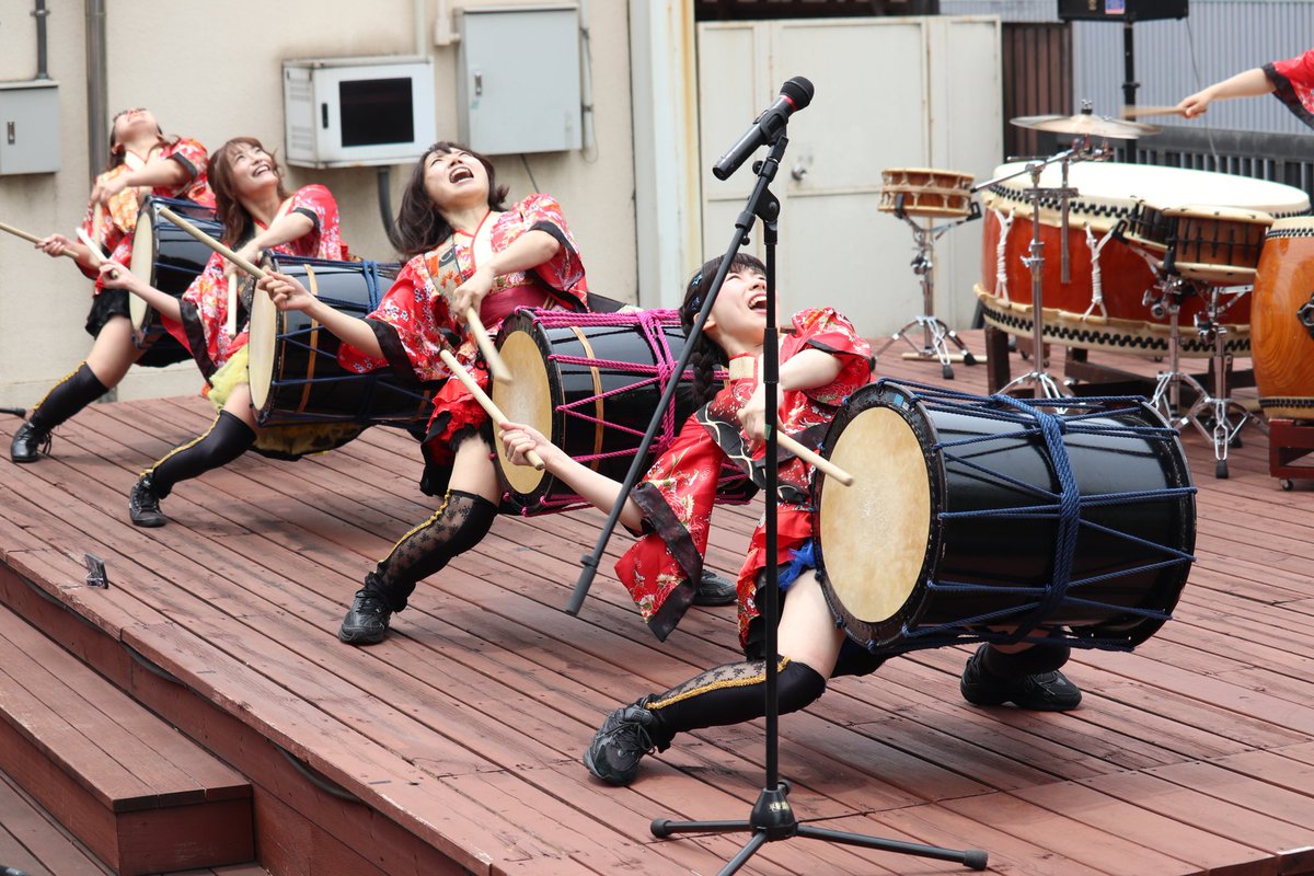 2023/06/18(日)12:10-
東京おとめ太鼓スペシャルライブ
於：ABEMA湘南バンク平塚競輪場ログステージ(２回目)

#東京おとめ太鼓 @otomedaiko
#桜りりぃ さん @Lily_taiko
#藤村真鈴 さん @ringyodon__
#星乃まおり さん @MaoriHoshino
#音羽あさみ さん @otoha_asami
#りお さん @teruhi__rio