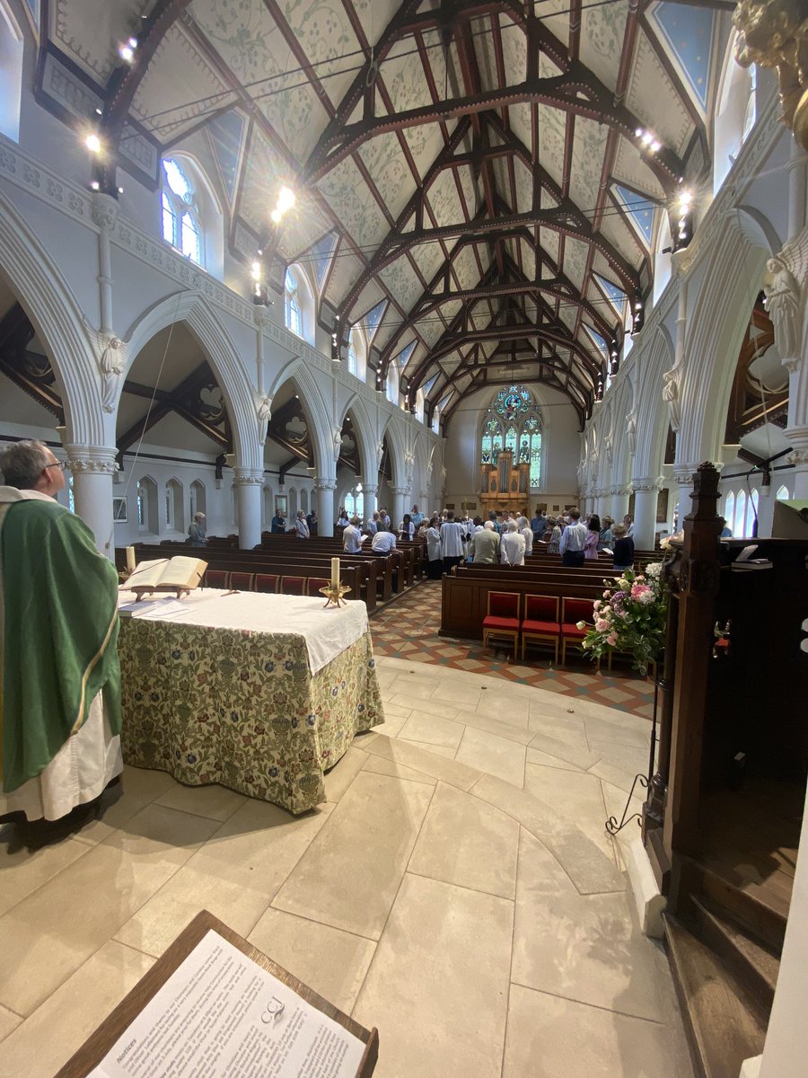 St Stephen’s South Dulwich (@ststepdulwich) on Twitter photo Thank you <a href="/_F_B_G_/">Fergus Butler-Gallie</a> for being a gracious visiting preacher who reminded us that God’s grace is free. Thank you <a href="/_F_B_G_/">Fergus Butler-Gallie</a> for being a gracious visiting preacher who reminded us that God’s grace is free.