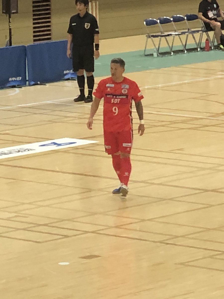 shunti76's tweet photo. アグレミーナ浜松対リガーレヴィア葛飾。
FCNAKAI対決。しびれました。
#きてみた
#Fリーグ
#アグレミーナ浜松
#リガーレヴィア葛飾
#FCNAKAI
#内野脩麻
#森岡薫
@shuman726
@kaoru7947 https://t.co/NvMGolSQox