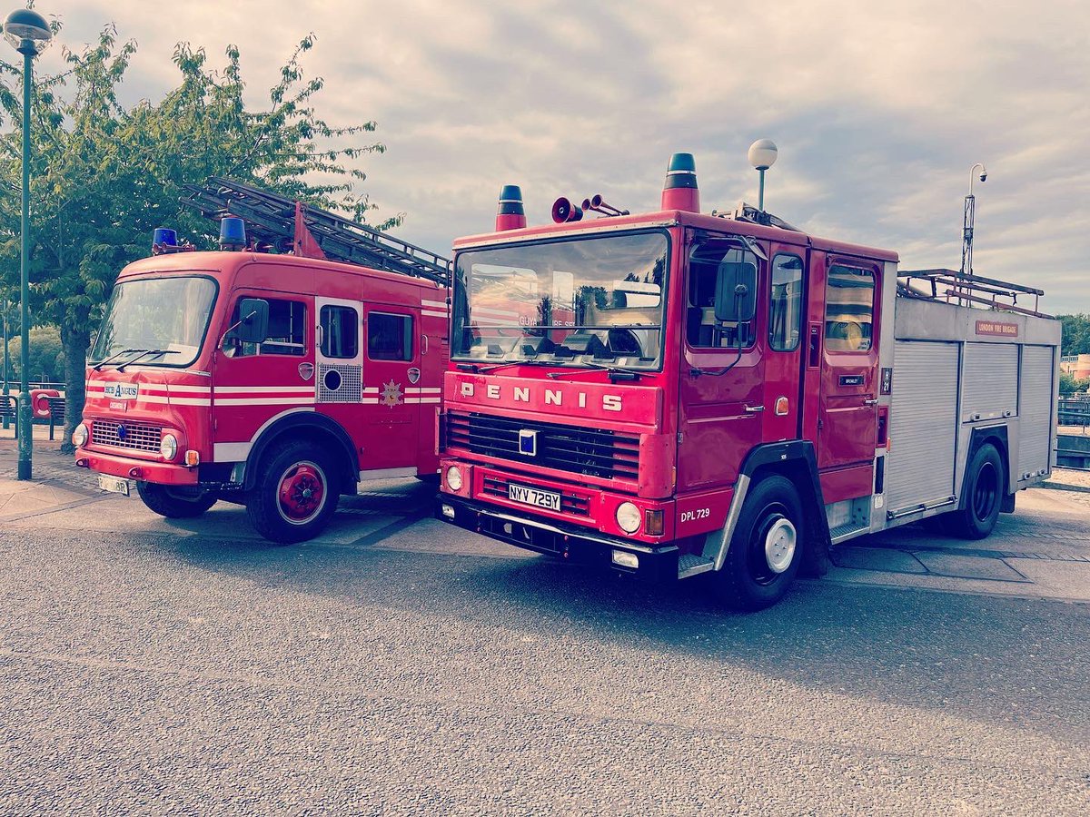 NE_EVS's tweet photo. Was going so great our run out until towards the end of the day the gearbox in the London Dennis decided to fail! Completely lost drive and wouldn’t change through the gears. Managed to get it back to the yard but looking like a long wait to sort! 🚒💨 https://t.co/ZUsGEGXqD6