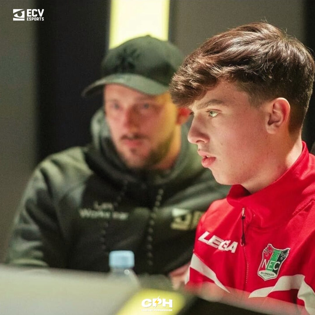 Thank you, <a href="/JoasDrost/">Joas Drost</a>! 🙌💙 Three incredible years, one <a href="/eDivisie/">KPN eDivisie</a> final, and a well-deserved second place. 🏆⚽️ We are proud of your achievements and wish you all the success in the future! ✨ You will always be a part of our ECV esports family. 🎮 

#edivisie #esports #ecv