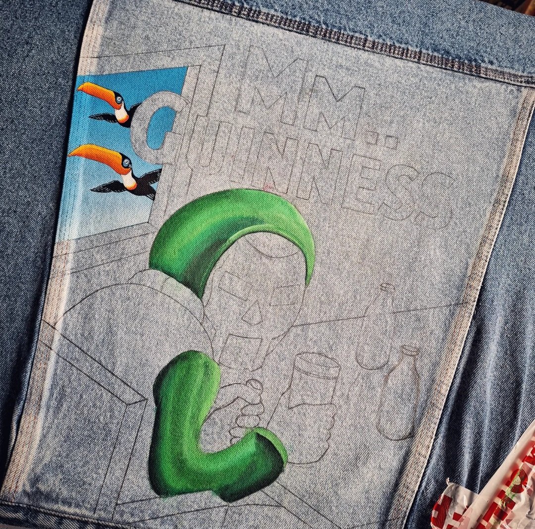 DOOM/Guinness jacket in the works....idea I've had for a hot minute...finally getting around to it.
#MfDOOM #DOOM #KMD #Stonesthrowrecords #guinness #guinnessbeer #johngilroy #johngilroyguinness #johngilroyart #graffitijacket #paintedjacket #painteddenimjacket #painteddenim