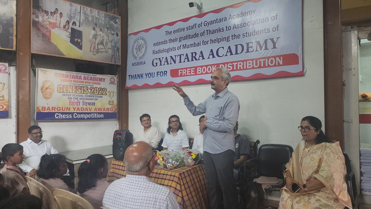 DrAjantaaYadav's tweet photo. #FreeBookDistribution org by #DoctorsTeam of Radiologists
Entire staff of Gyantara Academy extends their gratitude of Thanks to Radiologists Association of Mumbai for helping the poor and needy students of Gyantara Academy.
@RahulGandhi @VarshaEGaikwad @kharge @INCMumbai https://t.co/lQldpoc1KL