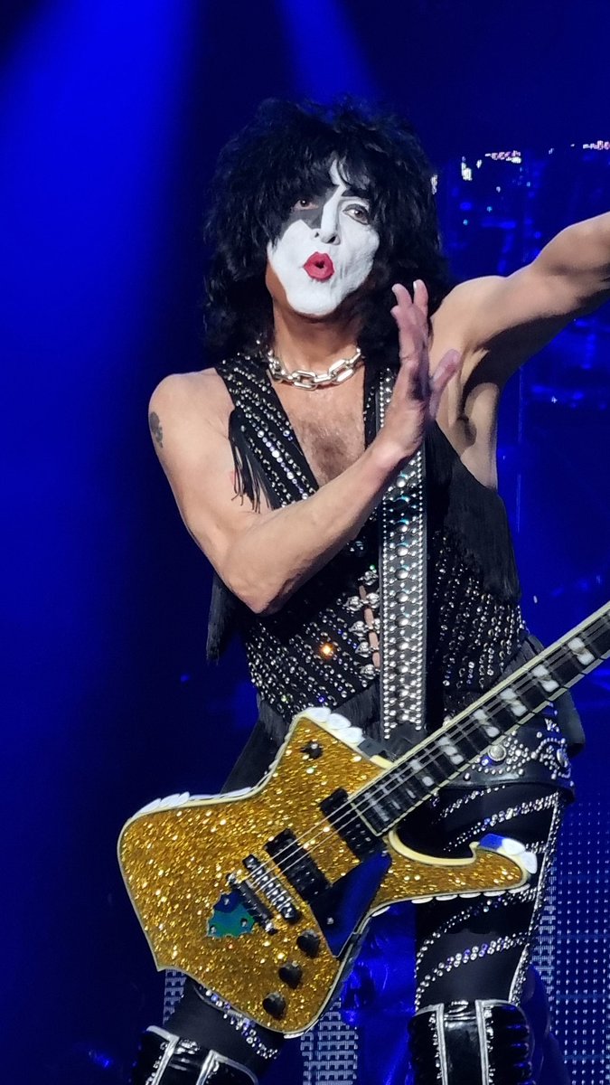 jj_thun's tweet photo. @PaulStanleyLive Again great performance Paul 🤟 https://t.co/nVkS6T4XPp