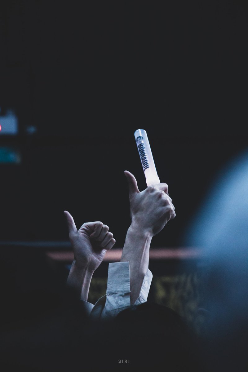 ab_sirirat's tweet photo. 180666.🩵
          
            " กำลังใจมีอยู่ตรงนี้นะ "

#Bonnadol1stConcert 
#yinyin_anw ; @yinyin_anw 
#SIRIPIC2 https://t.co/MJ6hjEoiMg