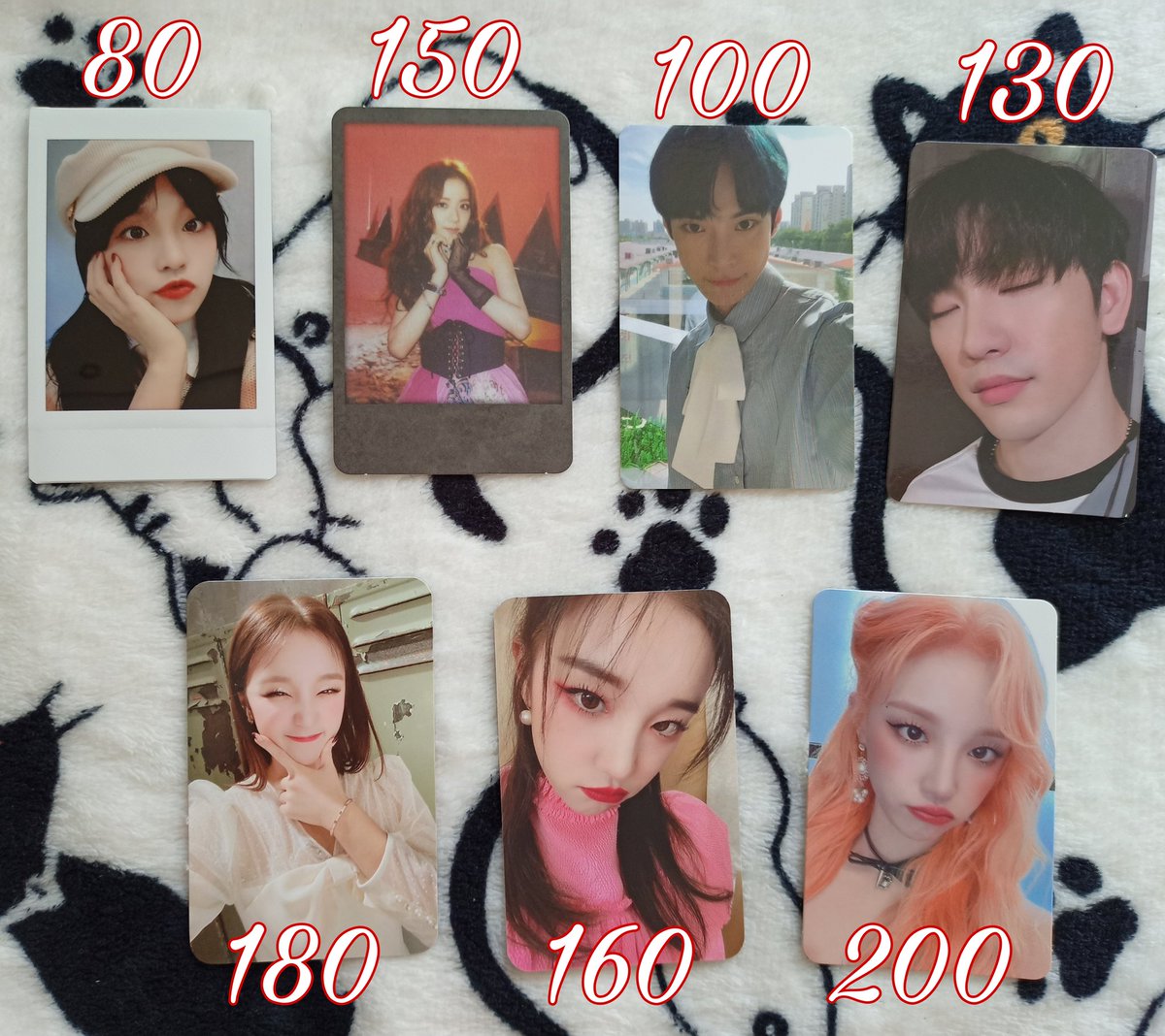 привіт всім!! дуже потрібні гроші, тому продаю свій стафф, ціни вказані на фото!  

якщо візьмете дві чи більше позиції, то зроблю знижку 🤲🏼

якщо потрібні фото/відео чи будуть якісь питання, то пишіть в дм (тут або в інст. @egoconfid0)! 
буду вдячна за поширення 🙏🏻