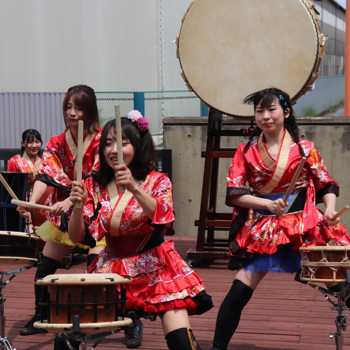 2023/06/18(日)10:08-
東京おとめ太鼓スペシャルライブ
於：ABEMA湘南バンク平塚競輪場ログステージ(１回目)

#東京おとめ太鼓 @otomedaiko
#桜りりぃ さん @Lily_taiko
#藤村真鈴 さん @ringyodon__
#星乃まおり さん @MaoriHoshino
#音羽あさみ さん @otoha_asami
#りお さん @teruhi__rio