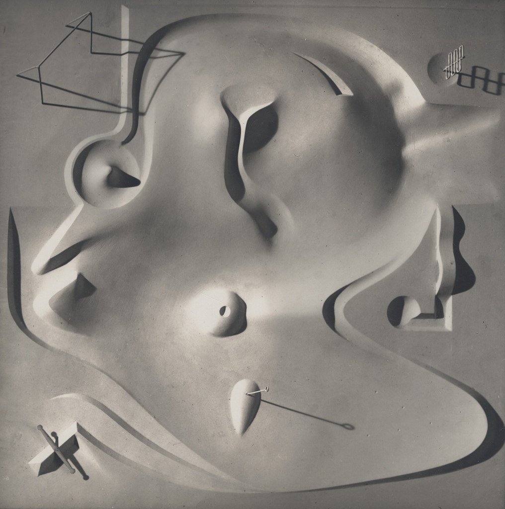 Models, dioramas &amp; sculptures by Isamu Noguchi. An extensive online collection of Noguchi's work can be found at the <a href="/NoguchiMuseum/">The Noguchi Museum</a> 
⇢
noguchi.org/artworks/colle…