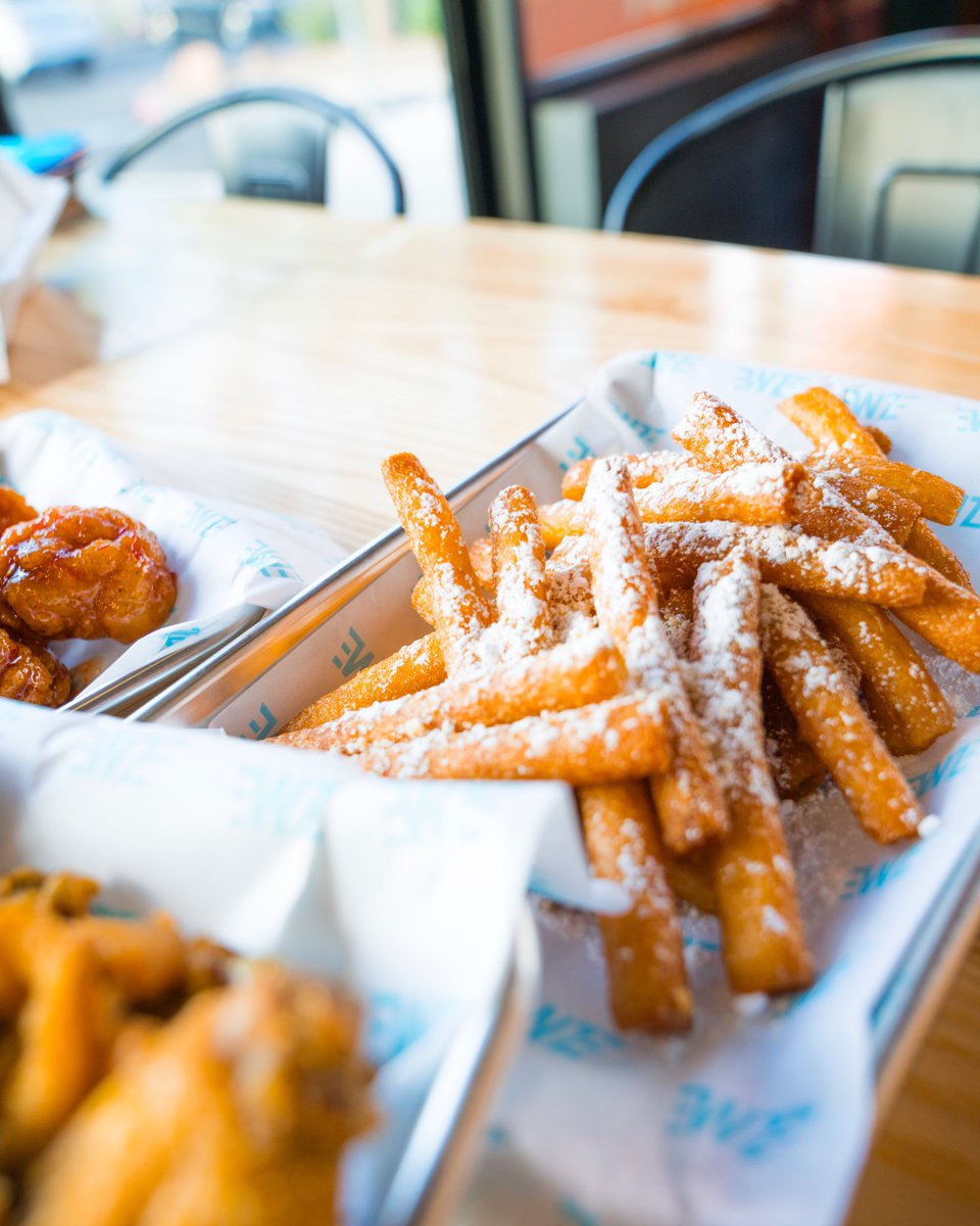 WingZone's tweet image. Treat dad to something sweet this #fathersday! Today only, use code FUNDAD to receive free funnel cake fries on orders of $20 or more. 

Order Now: wingzone.info/WZOrder