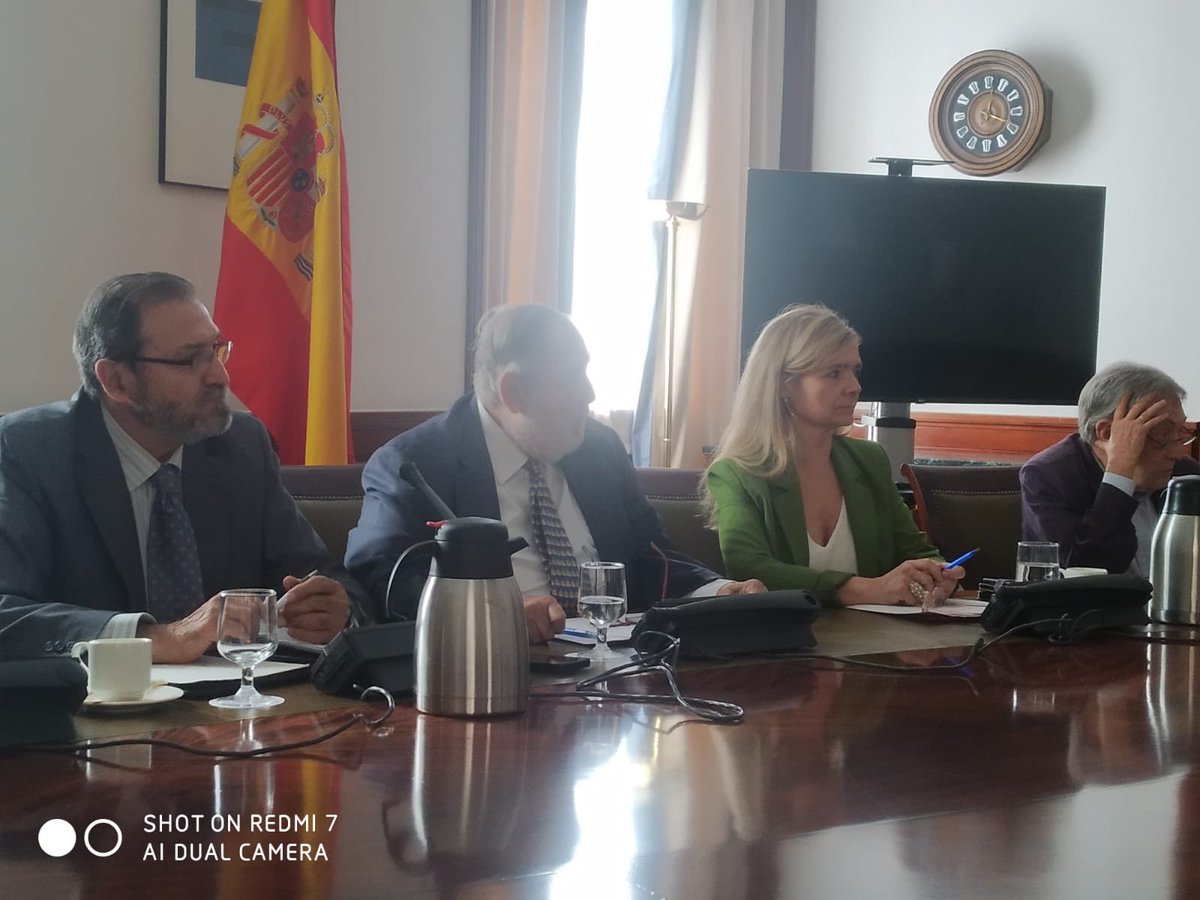 <a href="/exparlamentario/">ExParlamentarios</a> <a href="/Congreso_Es/">Congreso</a> <a href="/Senadoesp/">Senado de España</a> <a href="/TeresadeLara/">TeresadeLara</a> @AlonsoColaciosD <a href="/mjosenicolas/">María José Nicolás</a> Trabajando y diseñando la estrategia para seguir aportando nuestros activos al futuro de nuestro país.
Un honor formar parte de la Junta Directiva del colectivo de #ExParlamentarios de las Cortes Generales.
<a href="/Congreso_Es/">Congreso</a> <a href="/Senadoesp/">Senado de España</a> 
#Innovación #Tecnología #Talento