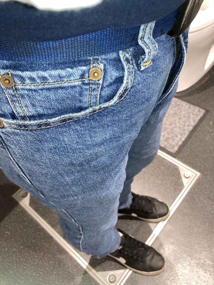 shinichi5217's tweet photo. 今日の着画です
リーバイス510です
2022年のパキスタン製です
前に投稿したものと同時に買いました
2200円だったので買いました
お買い得ですよ
#levis
#levis510
#リーバイス510
#リーバイス https://t.co/FuBMb6Ll6p