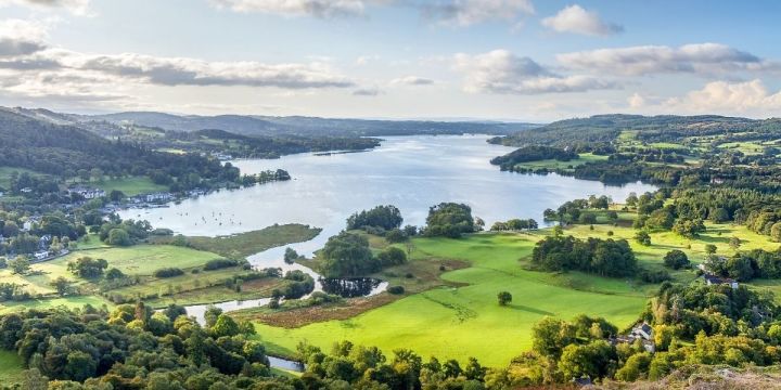 😍2-night Lake District hotel stay with breakfast & 1 dinner dlvr.it/SqsB1p