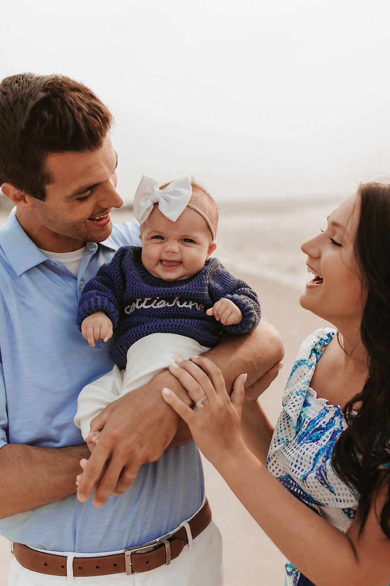 VanessaWeaver_'s tweet photo. Happy 1st Father’s Day to my husband! It has been the joy of my life watching you become a Dad🤍 https://t.co/uSKSxah9b3