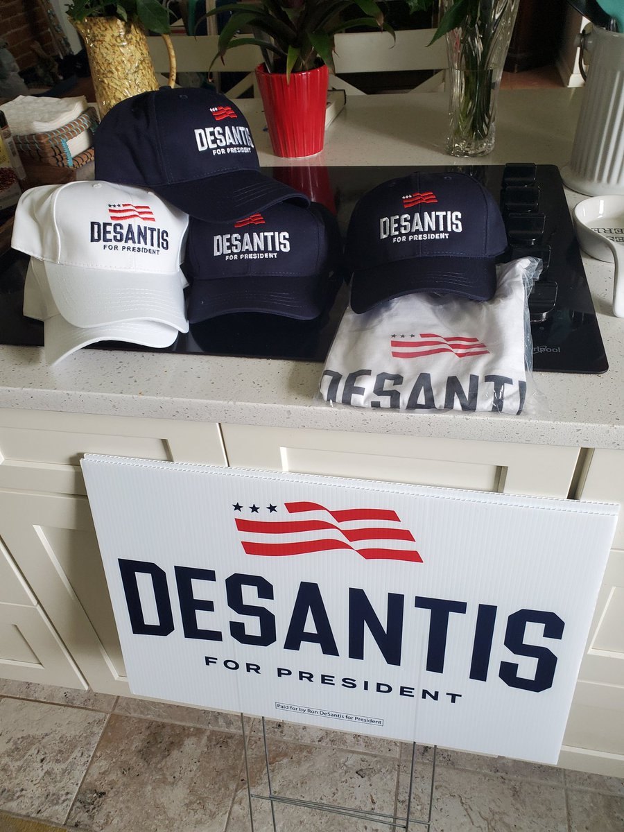 Our goodies arrived!! God be with you as we are @RonDeSantis.
#DeSantis2024 
#TeamDeSantis
#TeamSanity