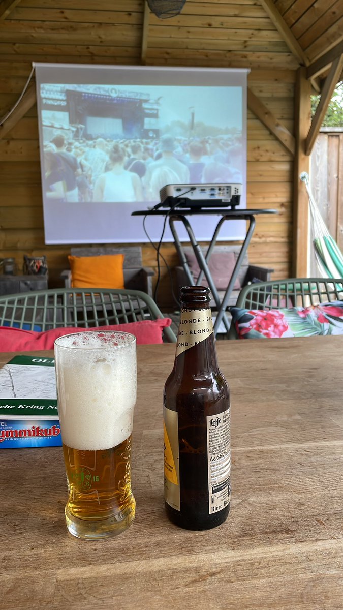 Dank <a href="/3voor12/">3voor12</a> voor deze heerlijke live stream! #Pinkpop