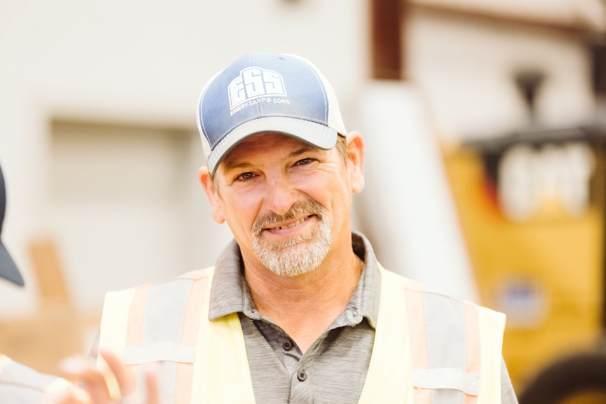 ESS_emerysapp's tweet image. We want to give a special shout out to the many hard-working dads within the ESS family. 👏 Have a Happy Father’s Day with your families! How are you celebrating this year? 🎣 ⚾️ ⛳️ 🎮        

#ESSFamily #FathersDay2023