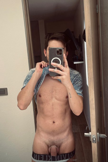 Diasssss ✌? https://t.co/Ort4LZXgdp